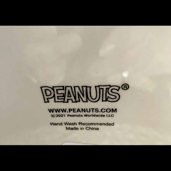 Peanuts Snoopy Halloween Treat / Candy Canister - Picture 4 of 4